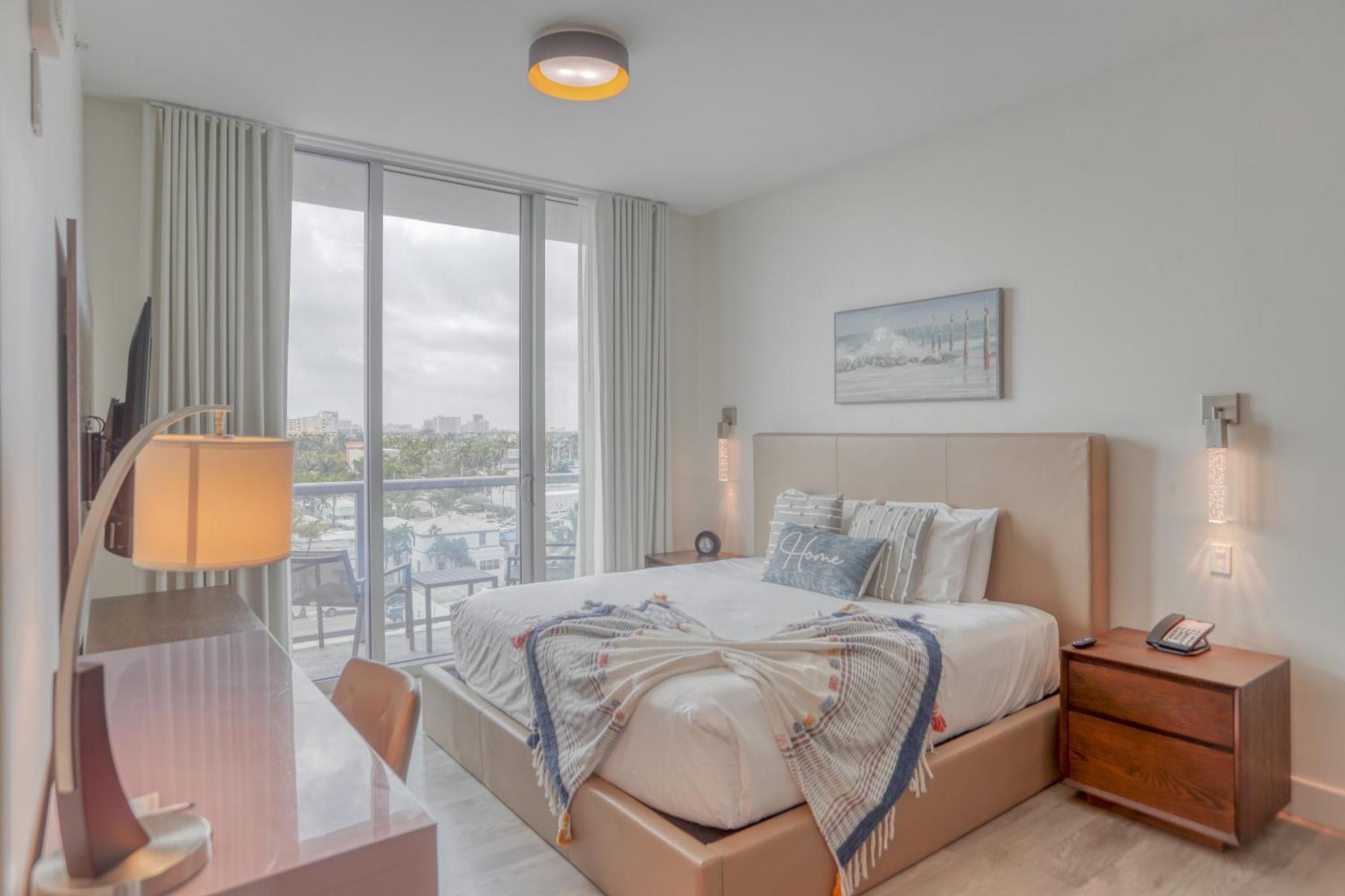 Ch Luxury Condos & Studios On The Beach 할리우드 외부 사진